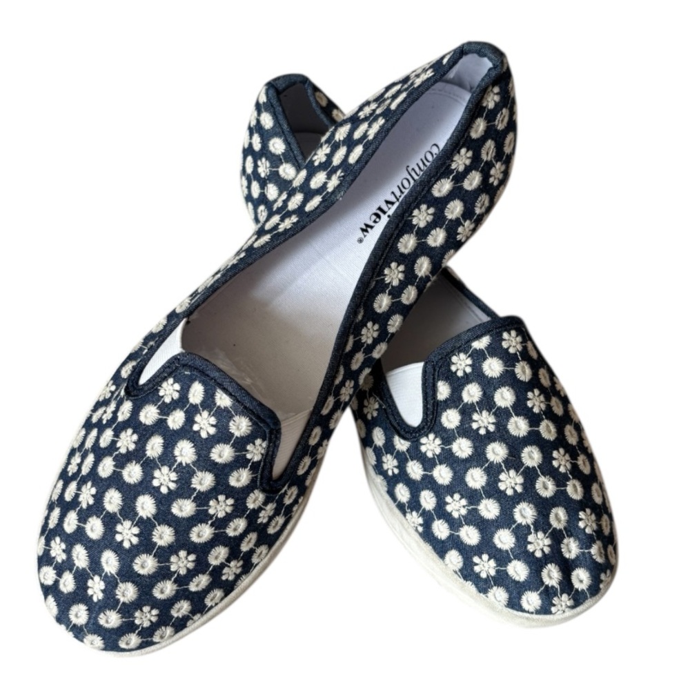 Comfortview Athletic Dottie Floral Embroidered Slip On Shoes. Size 11W.